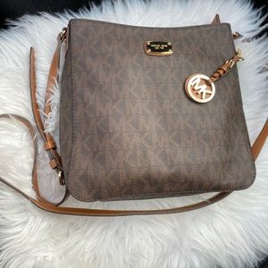 Michael Kors Jet Set Monogram Messenger Bag